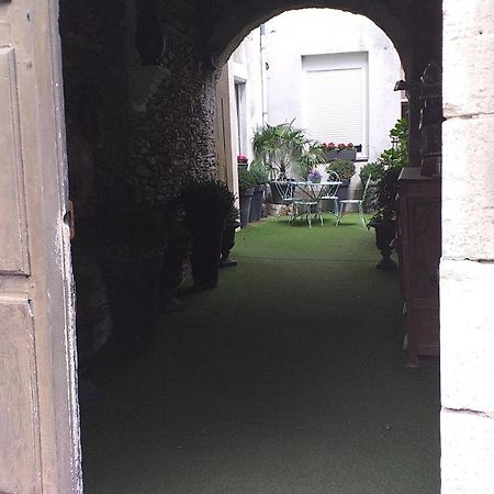 Appart 2 Pieces Et Jardin Hyper Centre Ville Angers Zewnętrze zdjęcie